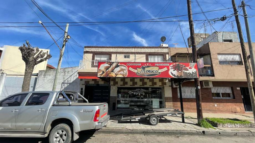 Local Con Vivienda En Venta En Lanus Oeste