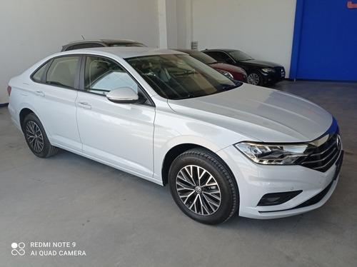 Volkswagen Vento 1.4 Comfortline 150cv At Okm Patentado
