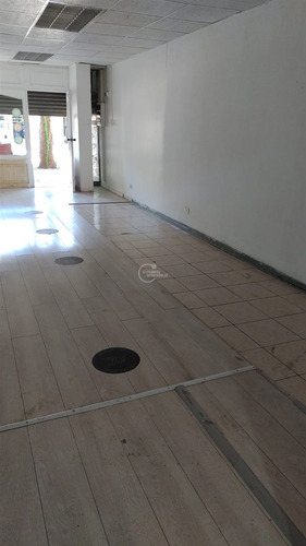 Local Comercial En Arriendo En Santa Cruz