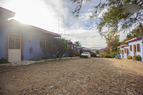 Terreno En Venta En Chapala, San Antonio Tlayacapan, Jalisco