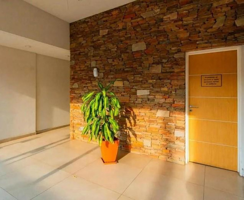 Departamento 2 Ambientes Con Balcón Y Cochera A Metros De Estacion Chilavert, Apto Credito.