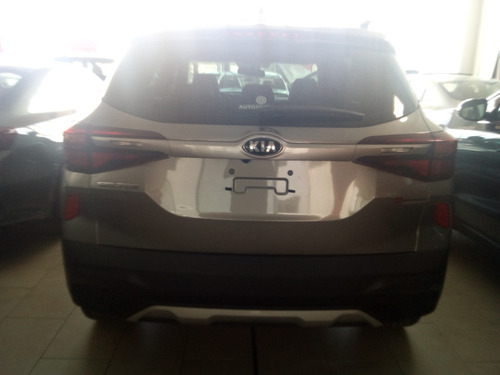 Kia Seltos 1.6 A/t Full.