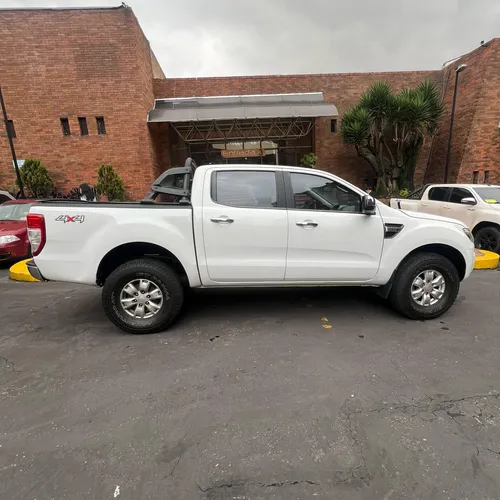 Ford Ranger 2.2 Xlt