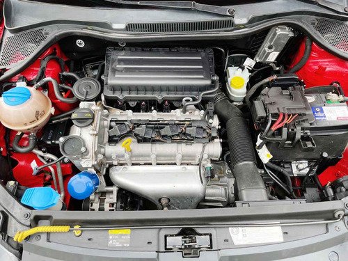 Imagen 15 de 15 de Volkswagen Vento 2017 4p Comfortline L4/1.6 Aut