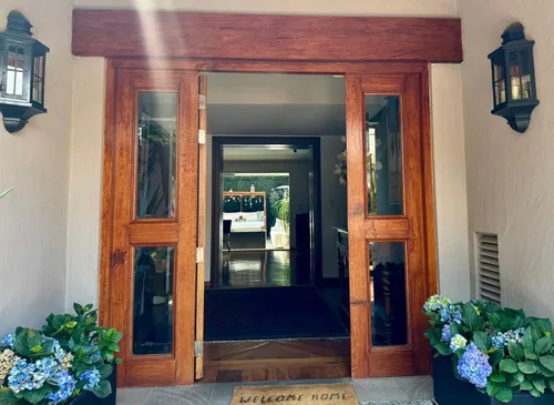 Residencia En Real De Las Lomas