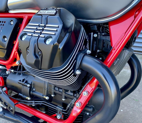 Guzzi V7 Racer 0km