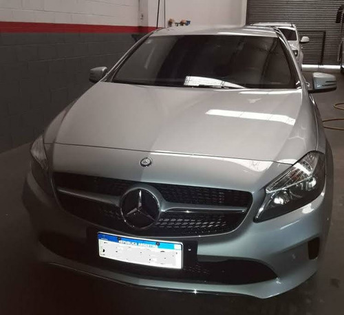 Imagen 2 de 8 de Mercedes-benz Clase A 1.6 A200 Urban 156cv 2016