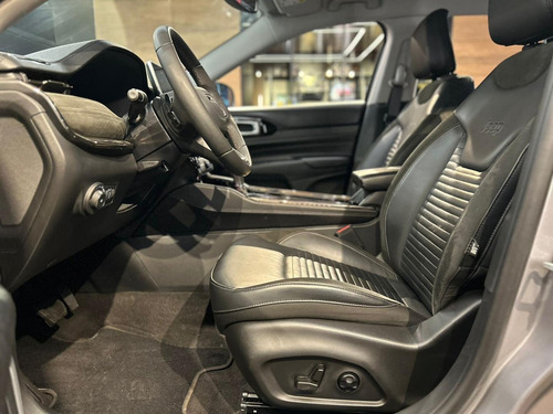 Jeep Commander Limited T270 Turbo Flex