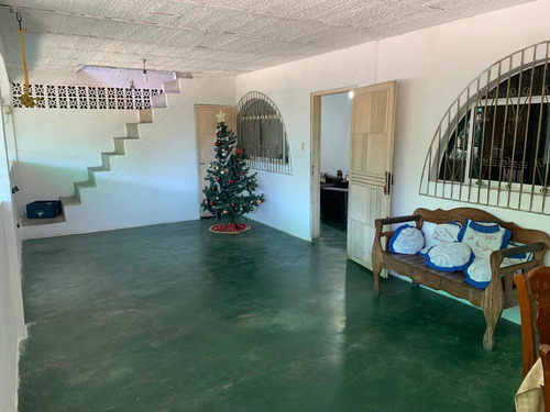 Imagen 12 de 14 de Casa Tres Habitaciones Un Baño 2 Puestos De Estacionamiento