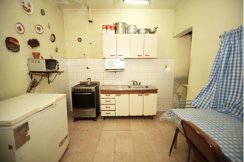 Imagen 3 de 30 de Venta Casa 5 Ambientes Patio Tablada Permuta