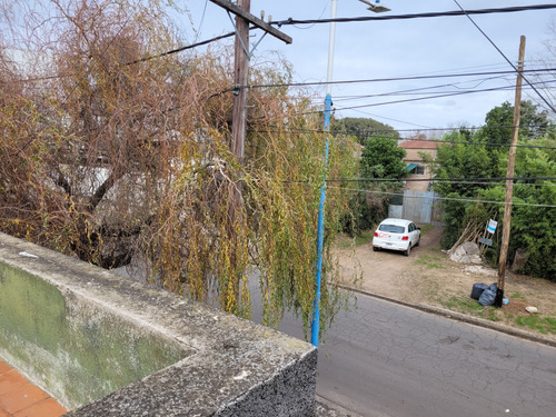 Casa En Venta, En Belen De Escobar