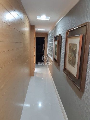 Imagem 8 de 22 de Apartamento Com 256 M² Em Agriões. - Ap01427 - 68715089