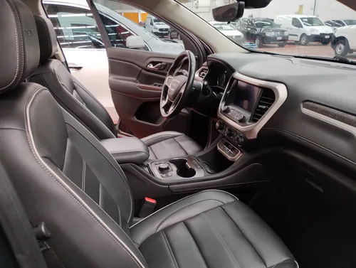 GMC Acadia 3.6 Denali At