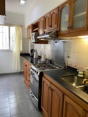 Imagen 13 de 30 de Departamento En Venta De Dos Dormitorios Céntrico