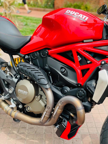 Imagen 8 de 18 de Ducati Monster 1200 Unica, No Ktm, No Bmw Gs, No Multistrada