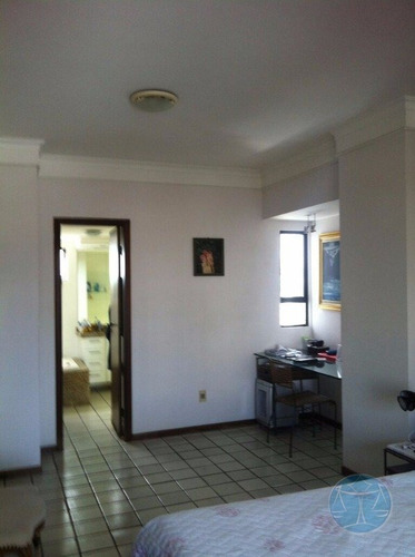 Imagem 14 de 15 de 4 Suites / Tirol / 1 Por Andar - V-9566