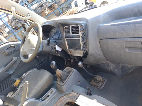 Imagem 9 de 11 de Sucata Kia Bongo 2.7 Diesel 2010/2011