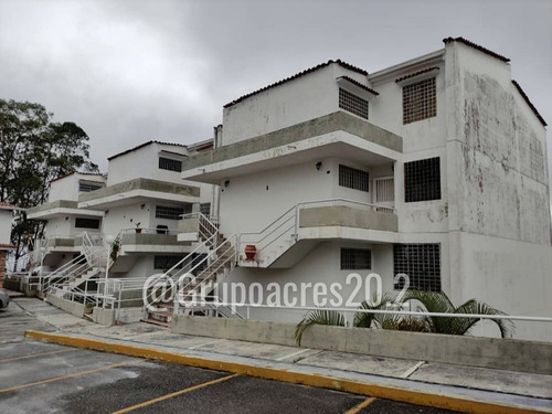 Imagen 1 de 23 de En Venta Apartamento Duplex Ubicado En Llano Alto, Los Jardines Carrizal Lomas De Urquia Rz