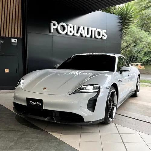 Porsche Taycan Turbo S 2021
