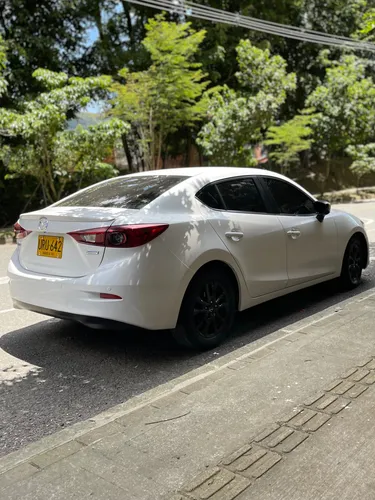 Mazda 3 2.0 touring mecanico
