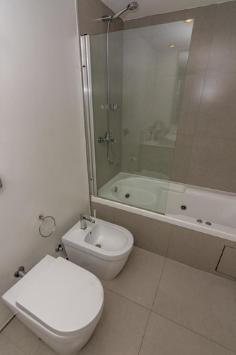 Departamento En Venta, Palacio Bellini 3 Dormitorios Lleno De Luz Y Sol - Con Renta