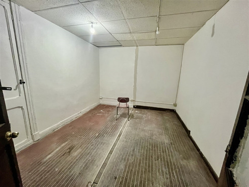 Casa En Arriendo De 10 Dorm. En Ñuñoa