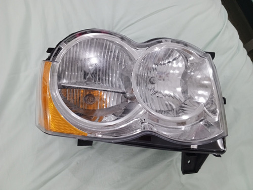 Faro De Jeep Gran Cherokee Isquierdo Y Derecho 2010