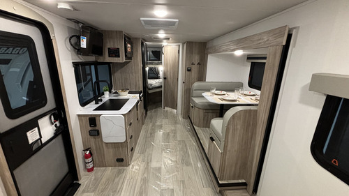 Trailer Importado Winnebago 2326mbbh - 0km - Y@w2