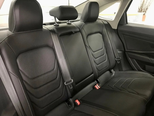 Imagen 11 de 16 de Volkswagen Vento Highline At My21 #36