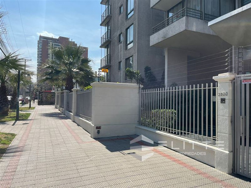 Depto. En Venta De 2d/2b En Ñuñoa Cercano A Metro Eyzaguirre