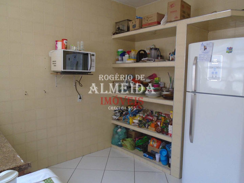 Imagem 12 de 17 de Casa Com Piscina 4 Dorms, Itanhaém - V954