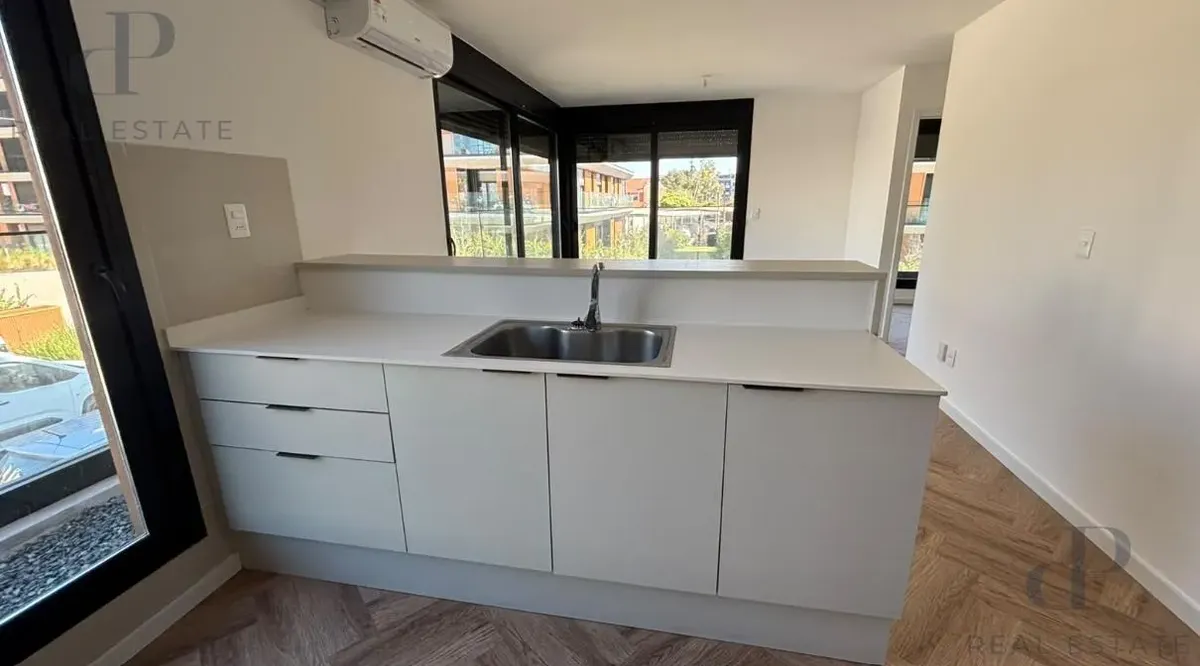 Apartamento 1 Dormitorio En Costanera Village · Foto 3