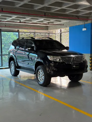 Toyota Fortuner 2013