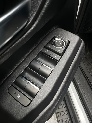 Toyota Land Cruiser Prado 2.4 First Edition At8