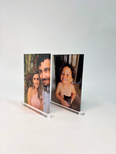 Porta Retrato Quadro Com Base Acrílico Brilho Personalizado 10x15 Impressão Uv