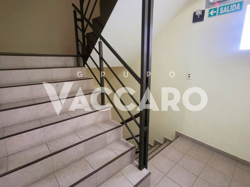 Venta De Departamento 2 Ambientes, Moreno Centro