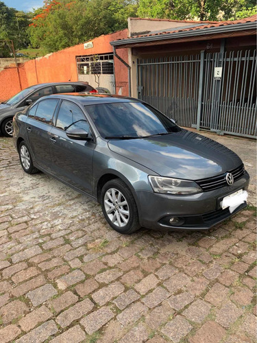 Imagem 7 de 8 de Volkswagen Jetta 2013 2.0 Comfortline Flex 4p Automática