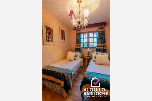 Imagen 10 de 18 de Alquiler Casa En Bariloche Con Costa De Lago Nahuel Huapi. 10 Pax. Km5. 360.