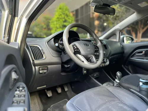 Kia Rio 1.4 4 p