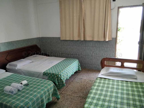Imagen 16 de 20 de Posada En Venta Higuerote