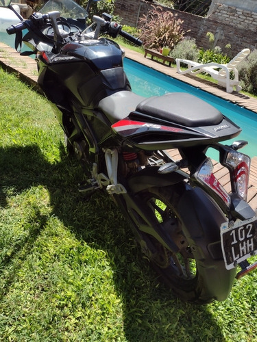 Imagen 8 de 19 de Bajaj Rouser Rs 200