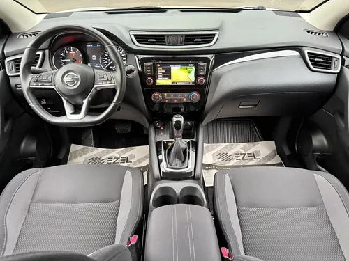 Nissan Qashqai 2.0 Advance 142 hp