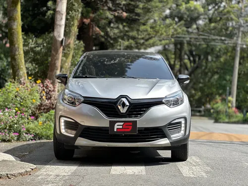 Renault Captur 2.0 Intens Automática