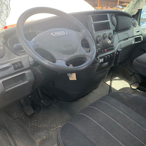 Imagem 9 de 11 de Sucata De Iveco Daily 2019 Pra Retirar Peças