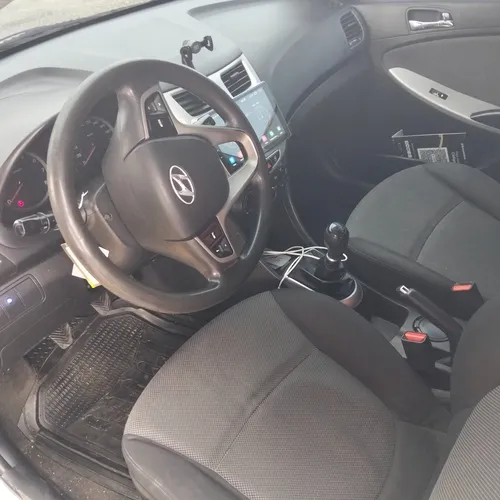 Hyundai Accent 1.6l 4 p