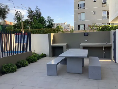 Exequiel Fernández / Ñuñoa 2d 2b Estacionamiento Y Bodega