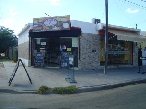 Imagen 2 de 6 de Venta De Local En Luis Guillon. Excel.ubicación .venta En Bloque O Unidad