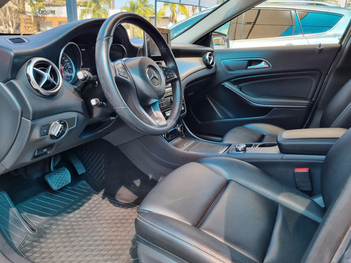 Mercedes-Benz Clase GLA 1.6 200 Cgi Sport At