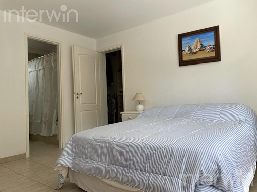 Casa - 5 Ambientes - 3 Cocheras - Pinamar - Venta