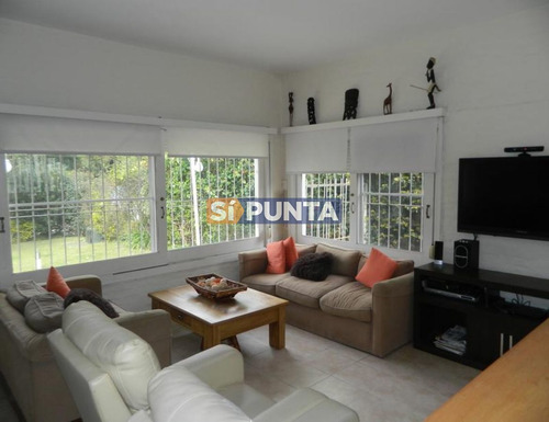 Imagen 3 de 10 de Casa En Alquiler
